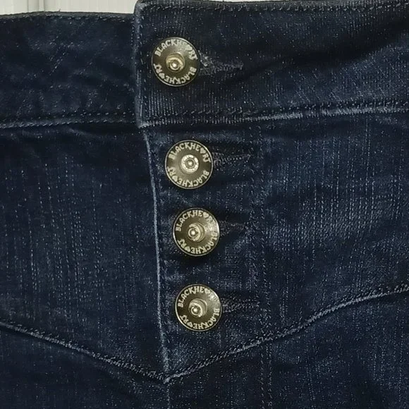 Hi Rise Jean Short - Picture 2 of 4